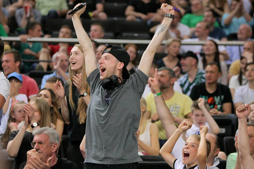 LKL finalas: „Žalgiris“ – „Lietkabelis“ 73:67