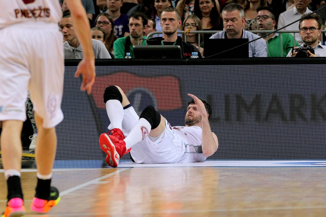 LKL finalas: „Žalgiris“ – „Lietkabelis“ 73:67