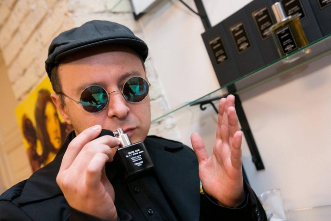 A. Mic­ke­vi­čius – apie mei­lę kve­pa­lams ir laimės aro­ma­tų kūrimą