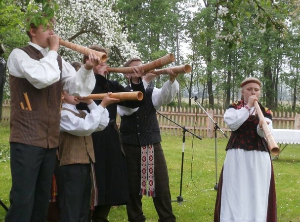 Folkloro festivalis „Atataria lamzdžiai“ gaus šimtmečio aidais