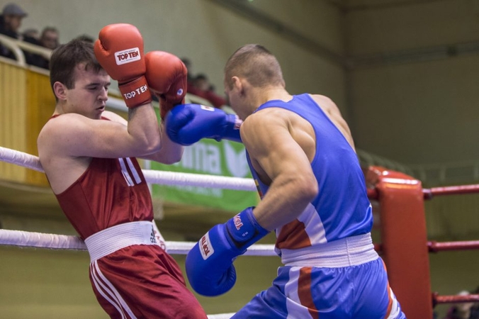 Prasidėjo Lietuvos vyrų ir moterų bokso čempionatas