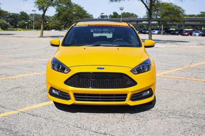 Vitaminų dieta „Ford Focus ST“