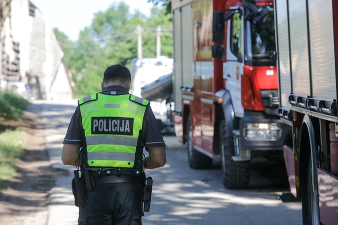Tragedija: sodybos tvenkinyje rastas nuskendusio vaiko kūnas 