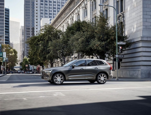 „Volvo Cars“ pristato prestižinį „XC60“ modelį