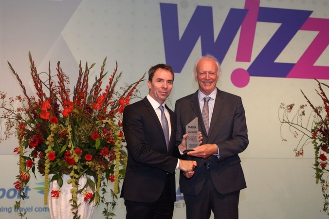 „Wizz Air“ paskelbta metų žemų sąnaudų aviakompanija
