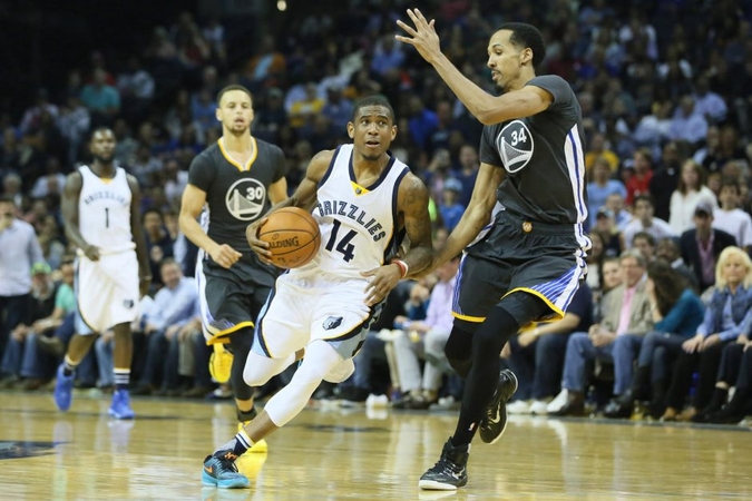 NBA lygos lyderis „Golden State Warriors“ įveikė ir Memfio „Grizzlies“