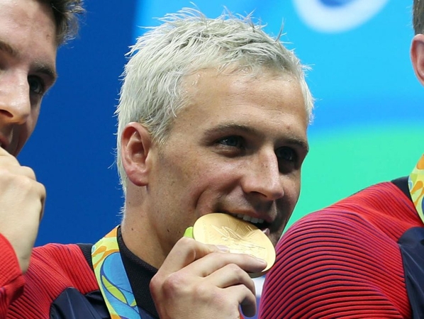 Po skandalo olimpiadoje JAV plaukimo žvaigždė prarado jau keturis rėmėjus