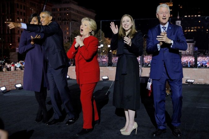 Obamos paprašė išrinkti H. Clinton JAV vadove