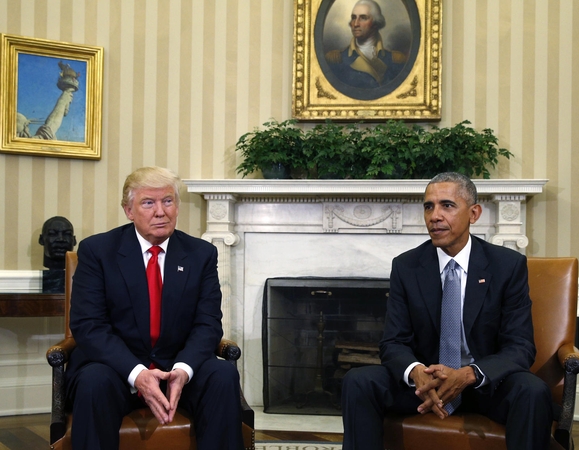 B. Obama džiaugiasi ,,puikiu pokalbiu“ su D. Trumpu   