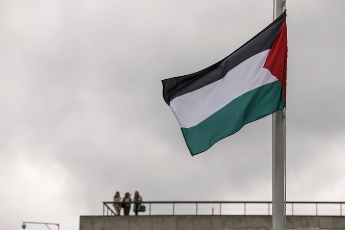 Jungtinėse Tautose pirmą kartą iškelta Palestinos vėliava
