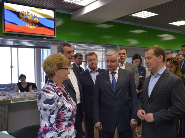 D. Medvedevas: G-7 parama Ukrainai – cinizmas