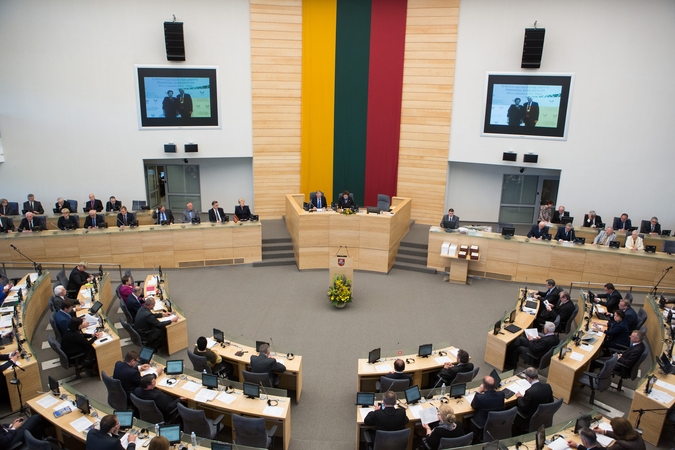 Seimas ėmėsi pataisų dėl parlamento darbo tvarkos