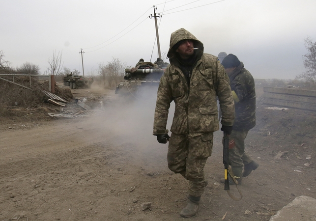 Ukrainos rytuose žuvo du civiliai, apšaudyti ESBO stebėtojai