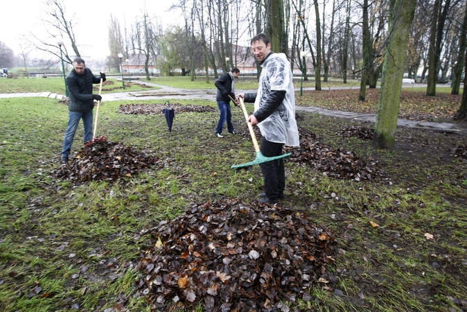 Klaipėdos savivaldybės darbuotojai į talką nesiveržia 