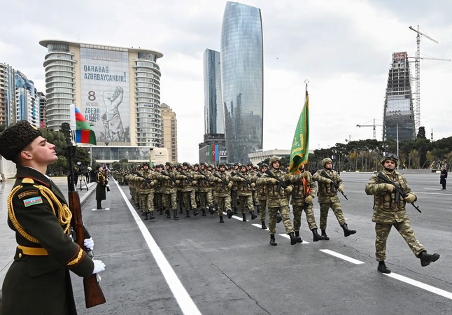 Azerbaidžane atšaukiama karinė padėtis