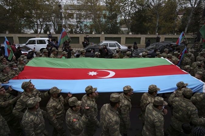 Azerbaidžanas: per kovas Kalnų Karabache žuvo beveik 2 800 šalies karių