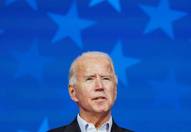 J. Bidenas lėtai juda link pergalės – susilygino rezultatai Džordžijoje