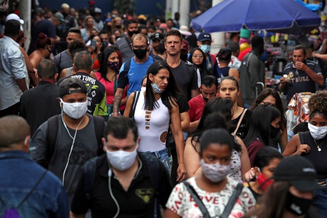 Brazilijoje per parą mirė daugiau kaip tūkstantis koronavirusu užsikrėtusių žmonių