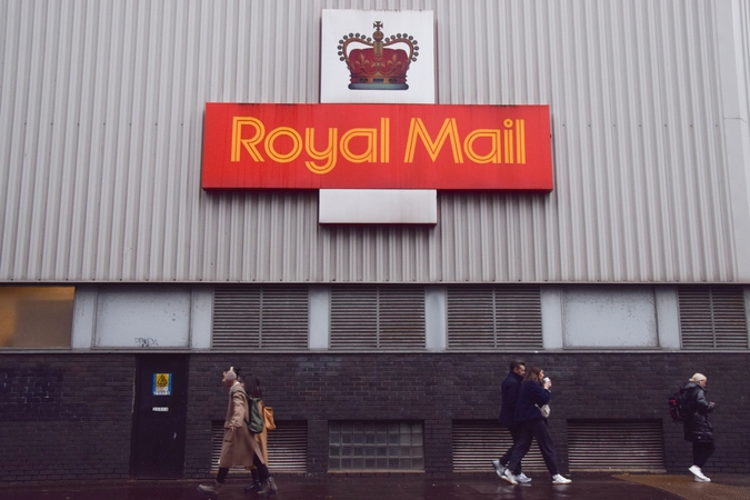 JK pritarė čekų milijardieriaus planuojamam „Royal Mail“ perėmimui