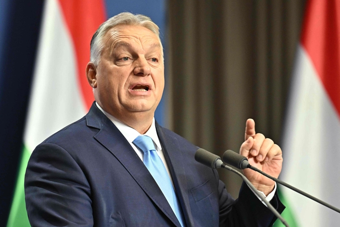 Orbanas vėl grasina blokuoti sankcijas Rusijai