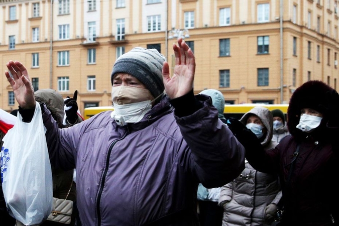 Minske sulaikyta pensininkų protesto akcijos dalyvių