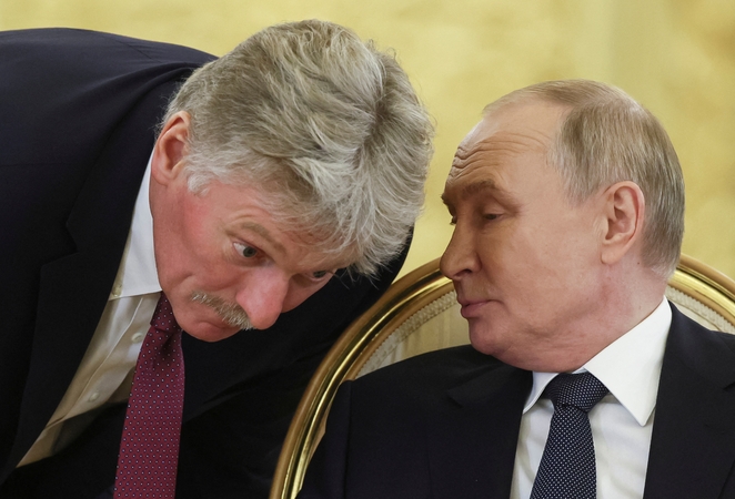 Dmitrijus Peskovas ir Vladimiras Putinas