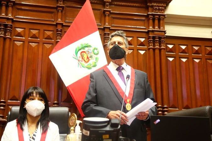 Peru parlamentas išrinko naują prezidentą