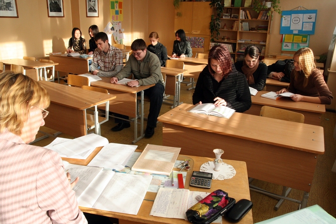 Nuo Naujųjų metų pedagogų atlyginimai kils: lėšos bus skaičiuojamos pagal didesnį koeficientą