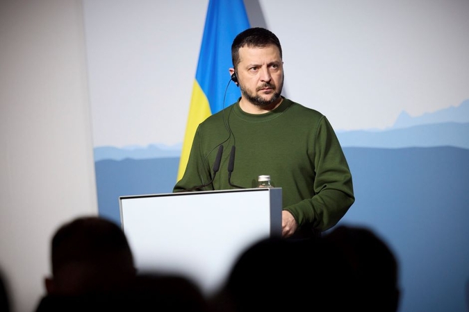 Šveicarija sutiko patenkinti V. Zelenskio prašymą surengti Ukrainos taikos susitikimą