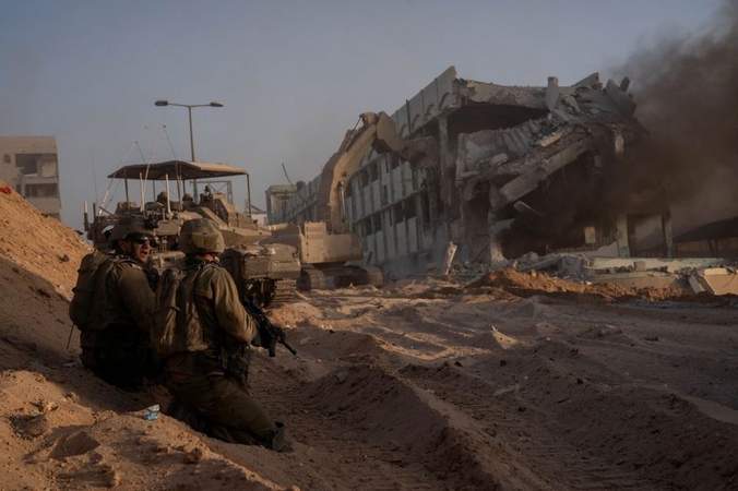 Izraelis sako nukovęs „Hamas“ raketų kūrėją