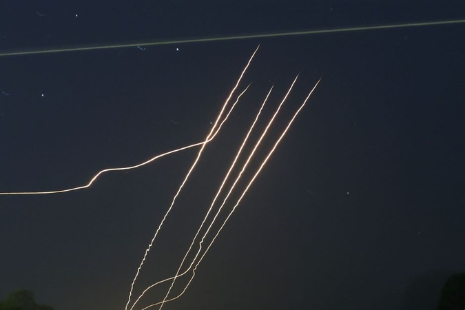 „Hamas“ vėl apšaudė Izraelį raketomis