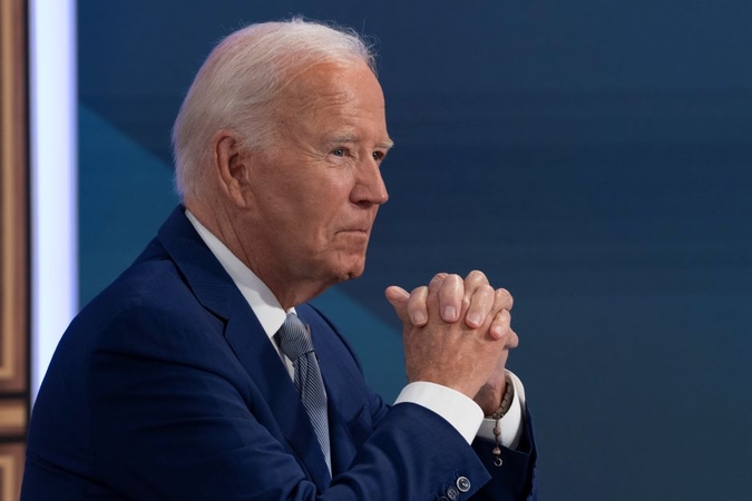 J. Bidenas pasmerkė Rusijos ataką prieš Ukrainos Poltavos miestą, žadą pagalbą