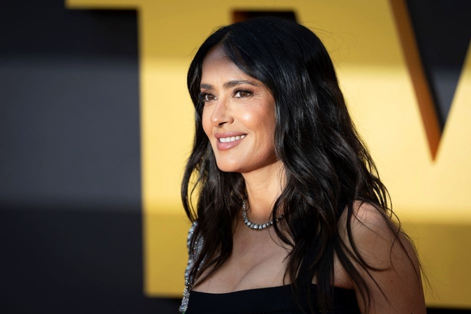 1968 — gimė meksikiečių kilmės aktorė Salma Hayek.