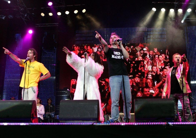 2006 – „LT United“ „Eurovizijos“ konkurse užėmė šeštąją vietą finale: tai geriausias iki tol rezultatas Lietuvos istorijoje.