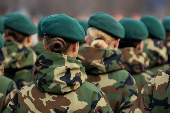 Krašto apsaugos bei švietimo ministrės pasirašys susitarimą dėl mokinių pilietinio ugdymo