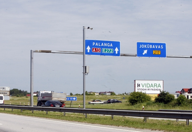 Detektyvas Klaipėdoje: kas viršijo greitį, jei automobilis buvo autoservise?