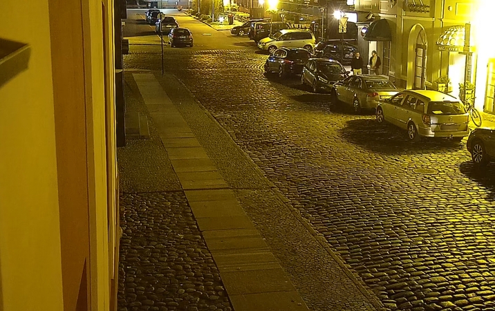 Policija turi klausimų šiems vaikinams (gal atpažįstate?)