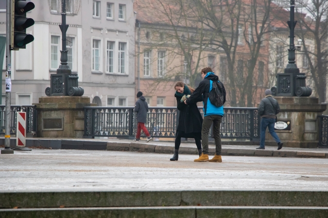 Opi visuomenės problema: apie smurtą vis dar nedrįstama pranešti policijos pareigūnams