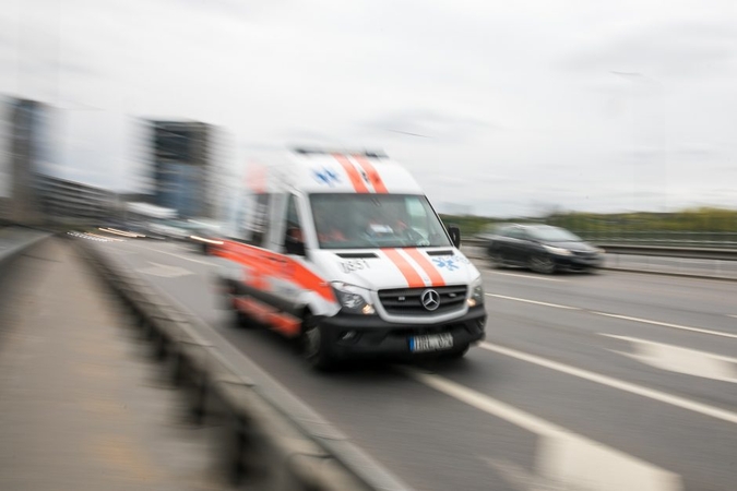 Nelaimė Vilniuje: partrenkta ir sužalota senolė