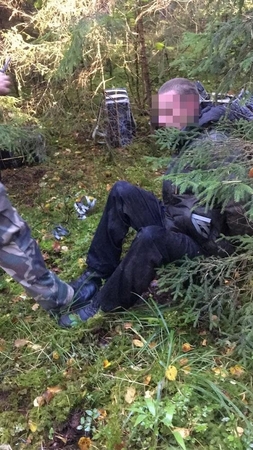Į pasieniečių rankas įkliuvo lietuvis: bandė bėgti su 6 tūkst. pakelių cigarečių