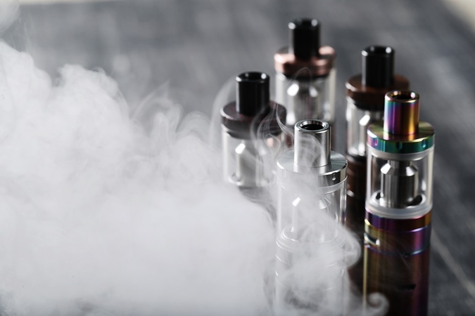 Seimas – už e. cigarečių skysčių sudėties griežtinimą