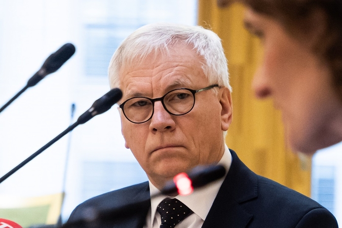 Šadžius su ŠIB vadovu aptarė galimas investicijas į Lietuvos gynybos sektorių