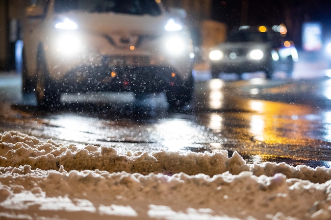 Per savaitę eismo įvykiuose nežuvo nė vienas žmogus, sužeisti 44