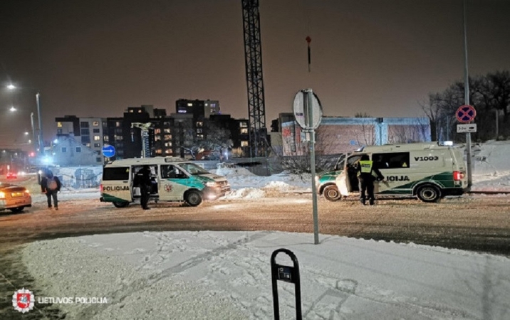 Per savaitę eismo įvykiuose nežuvo nė vienas žmogus, nukentėjo 56