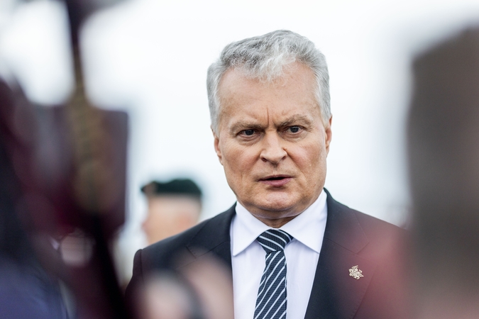 Iš Seimo – prašymas prezidento vetuoti draudimą biudžetininkams skirti iki 1,2 proc. GPM