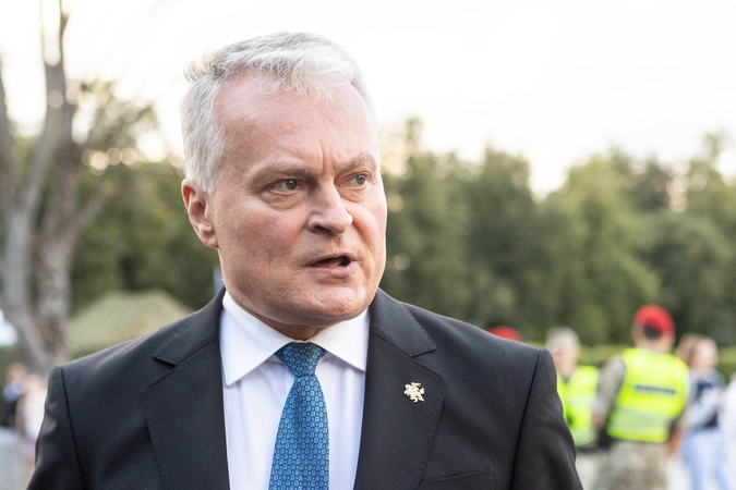 Palankiausiai vertinamu politiku išlieka prezidentas, antras – A. Anušauskas