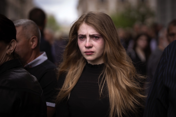 Ukrainos policija mirusiuosius laidoja masinėje kapavietėje