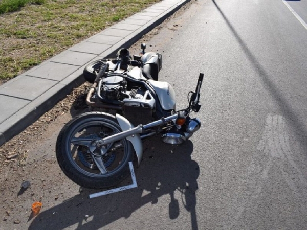 Tragiška avarija baigėsi mirtimi: Panevėžio rajone girtas vyras partrenkė motociklininką