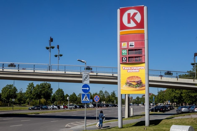 Baltijos valstybėse gegužę brango benzinas, pigo dyzelinas