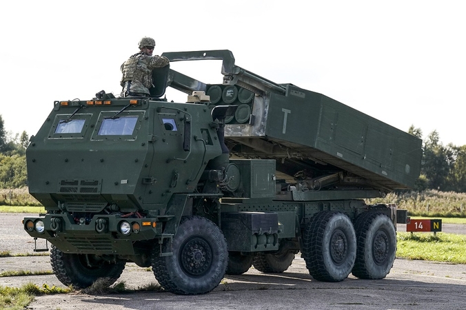 A. Anušauskas: Lietuva pirks aštuonias HIMARS sistemas iš JAV, sutartis – iki gruodžio